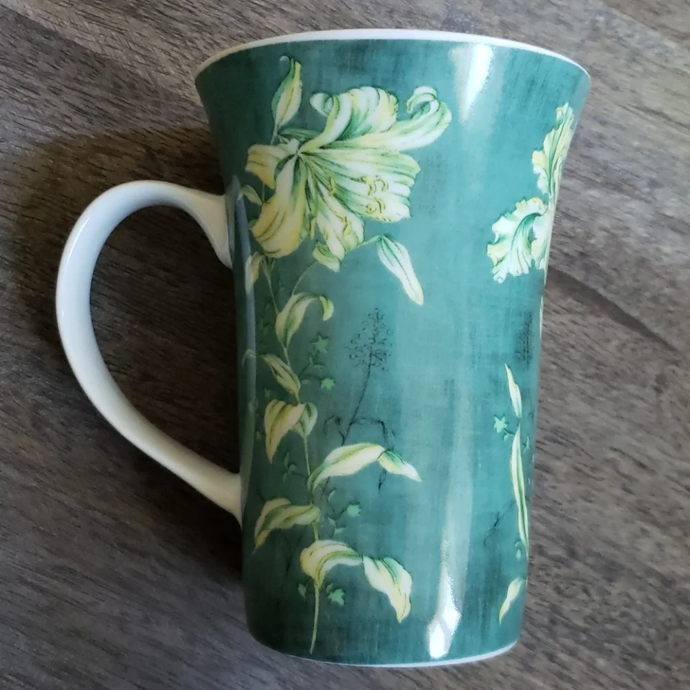 Set of 2 Porcelain Mugs and Matching Coasters